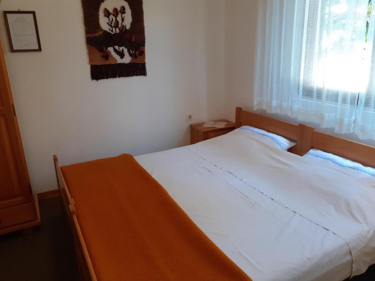 Apartment Simunec Malinska Esterno foto