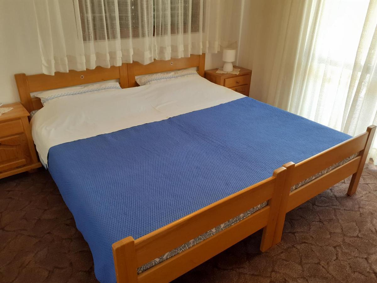 Apartment Simunec Malinska Esterno foto